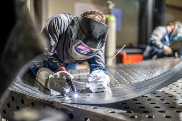  Farrell, PA Welder Pros